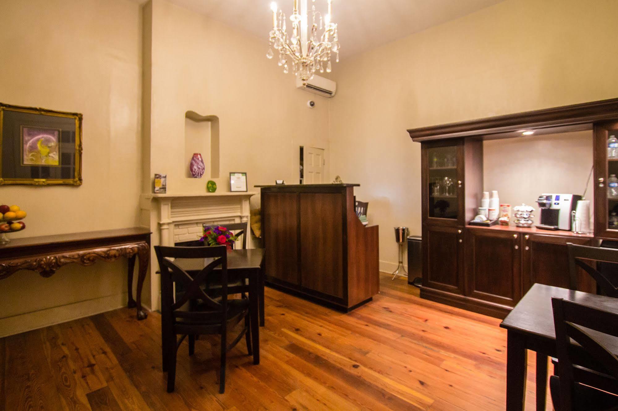 Inn On Ursulines, A French Quarter Guest Houses Property New Orleans Ngoại thất bức ảnh